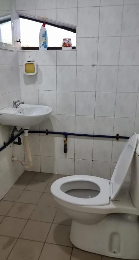 Hotel Zahaar Kn Inn Batu Ferringhi